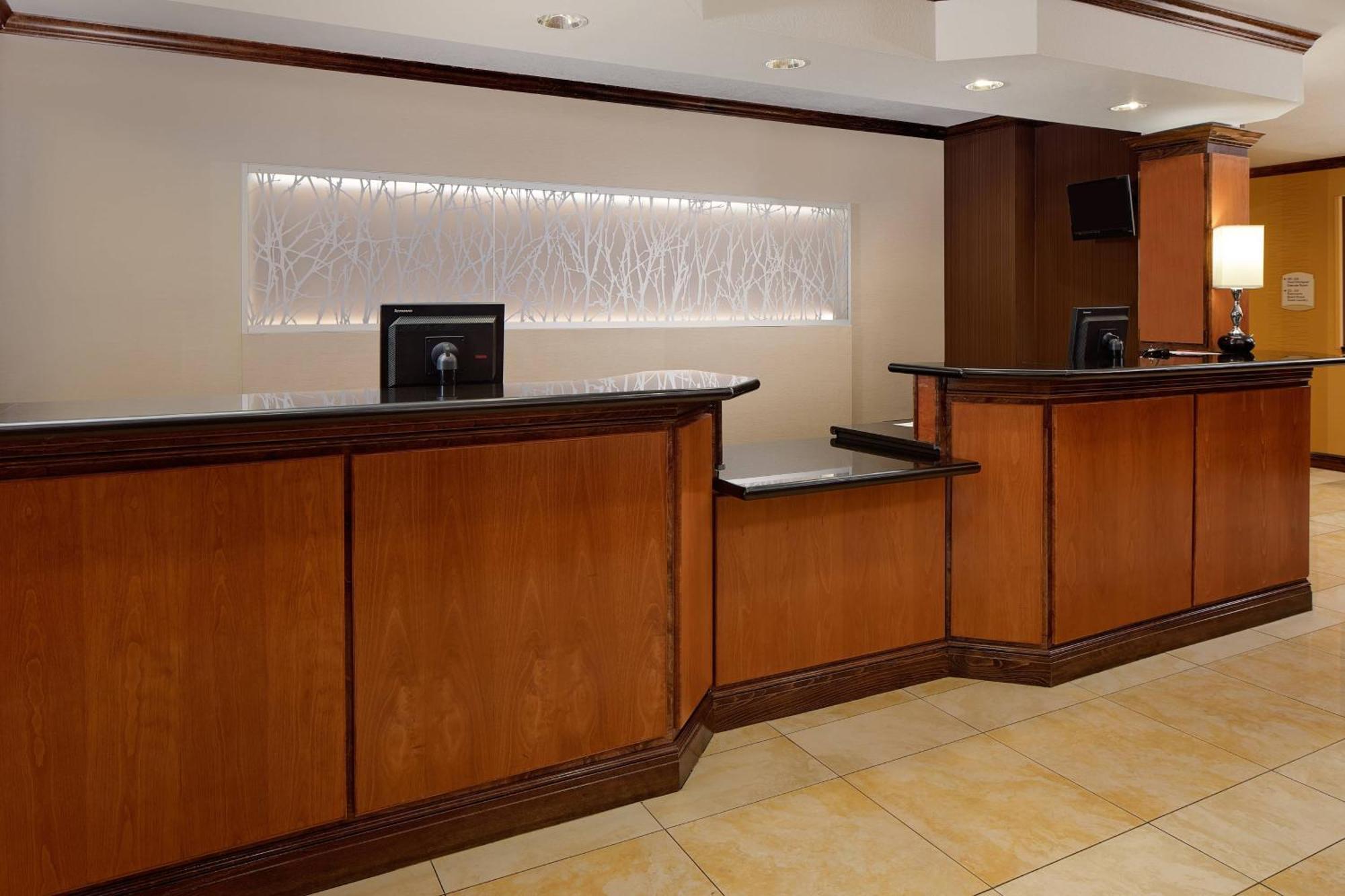 Fairfield And By Marriott Dallas