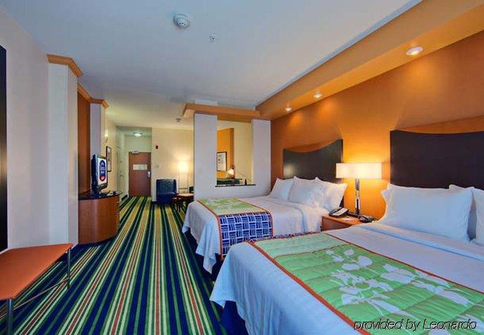Hotel Fairfield And By Marriott Dallas 3*